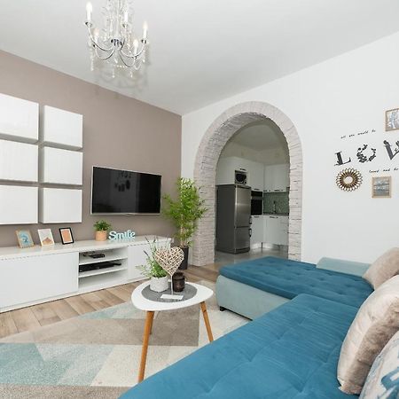 Luxury Apartments Nadalina Sea View 마카르스카 외부 사진